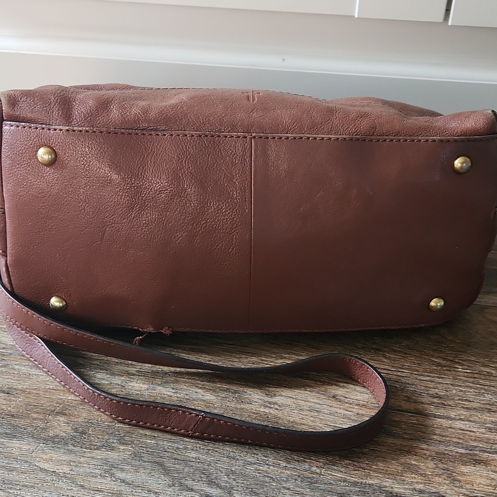 Frye Dome Brown Leather Bag With Adjustable Crossbody Strap - Picture 3 of 11